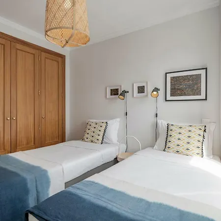 아파트 Ilheus Iv By An Island *